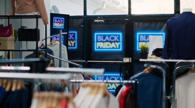 Black Friday: advogada alerta sobre golpes e direitos do consumidor