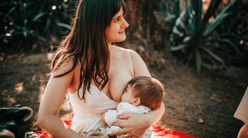 Credito Helena Lopes de Pexels Por que não desisti de amamentar minha filha com Síndrome de Down